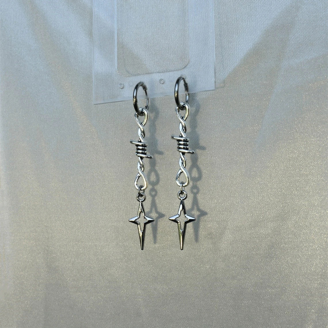 Wholesale Spiked star earrings